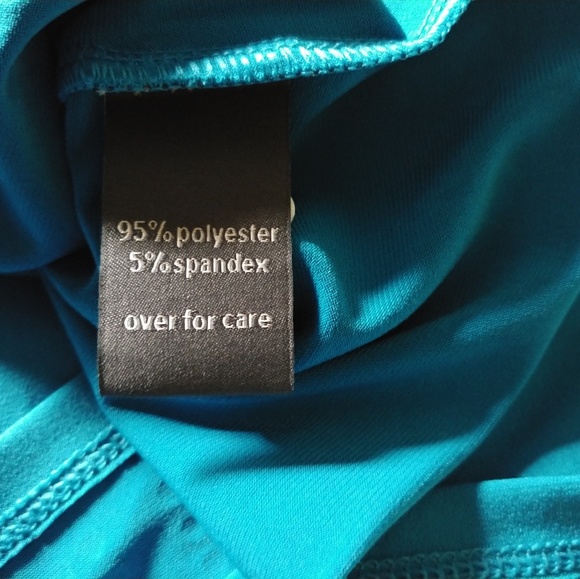 Limited Collection top NWOT never worn. - Picture 6 of 7